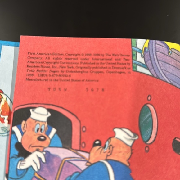 Duck Tales: Webby Saves the Day - Hardcover Children’s Book - Picture 5 of 8